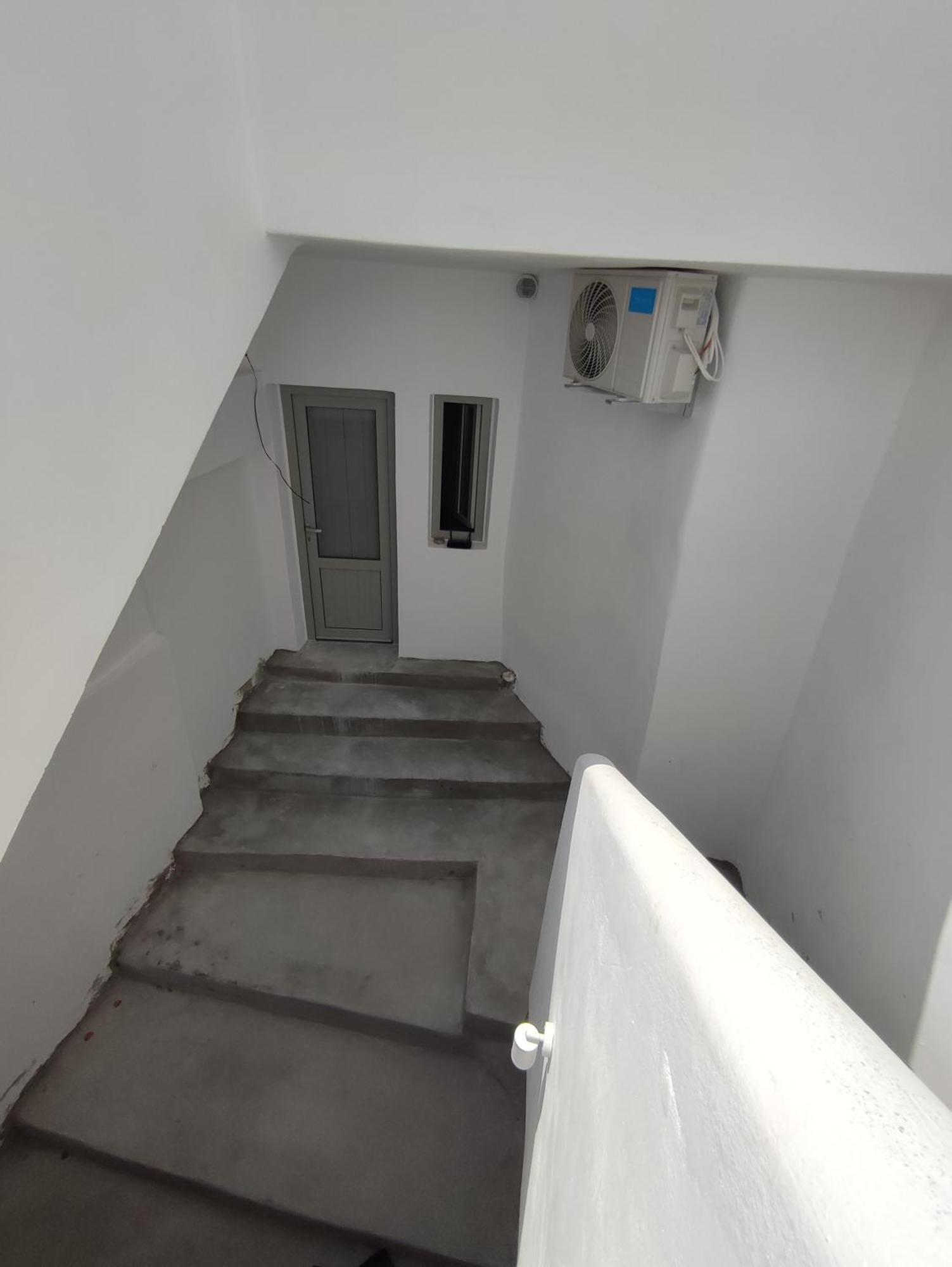 Central Santorini Serenity Rooms Fira  Ngoại thất bức ảnh